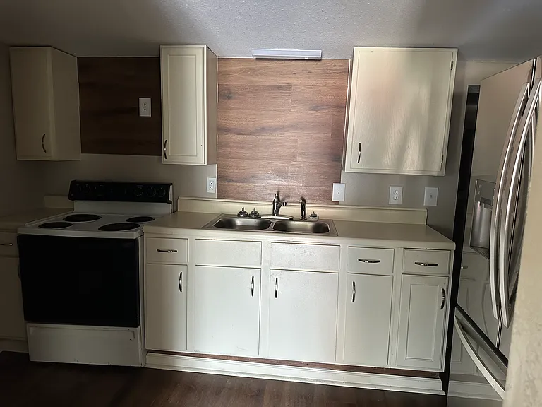151 Broad St #155 — Photo 3