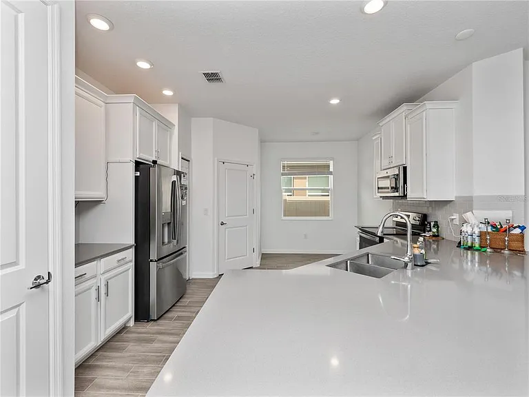 6308 Chirpine Ln — Photo 7
