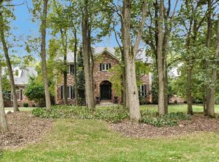 841 W South St, Crown Point, IN 46307