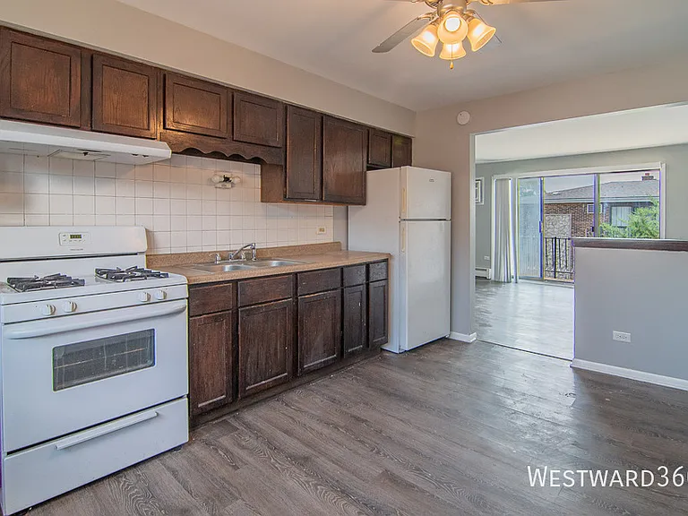 1665 Harbor Ave #3S — Photo 5