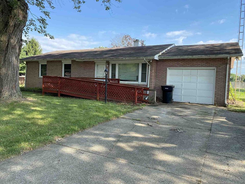 1st image of 11021 Wildwood Dr