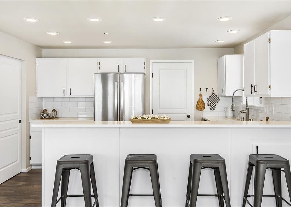 1st image of 2307 B St NW