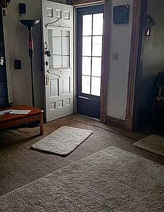 2nd image of 504 Young St