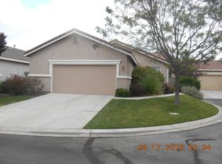 1690 Iron Mountain Dr, Reno, NV 89521