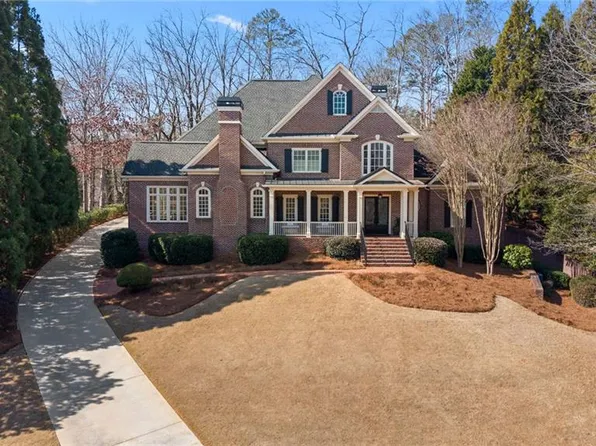 517 Gramercy Dr NE, Marietta, GA 30068