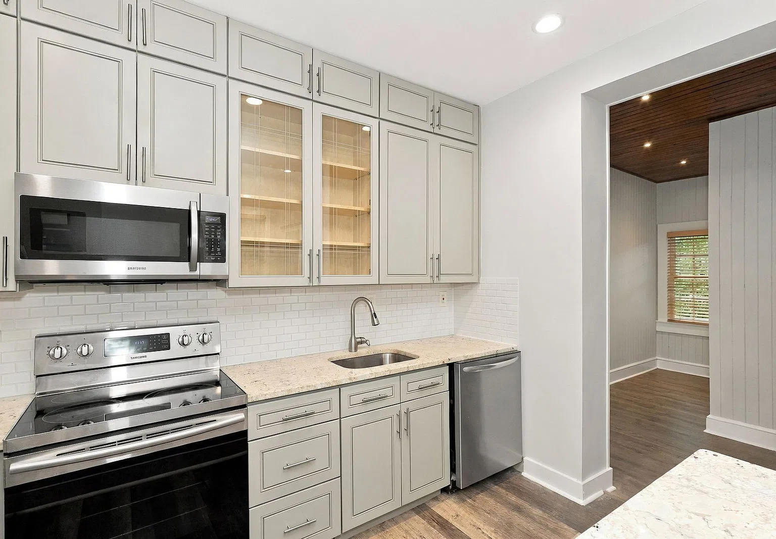 1 bed, 1.0 bath, 850 sqft, $1,775 — Photo 1