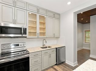 149 Peachtree Cir NE #35, Atlanta, GA 30309