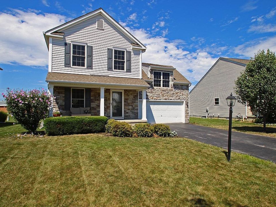 1st image of 112 Glen Crossing Dr