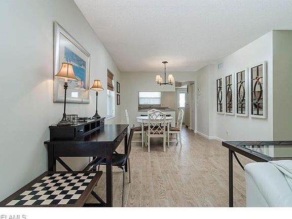 4th image of 1100 8th Ave S APT 205A