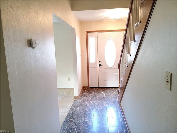 4th image of 4001 Weatherstone Dr