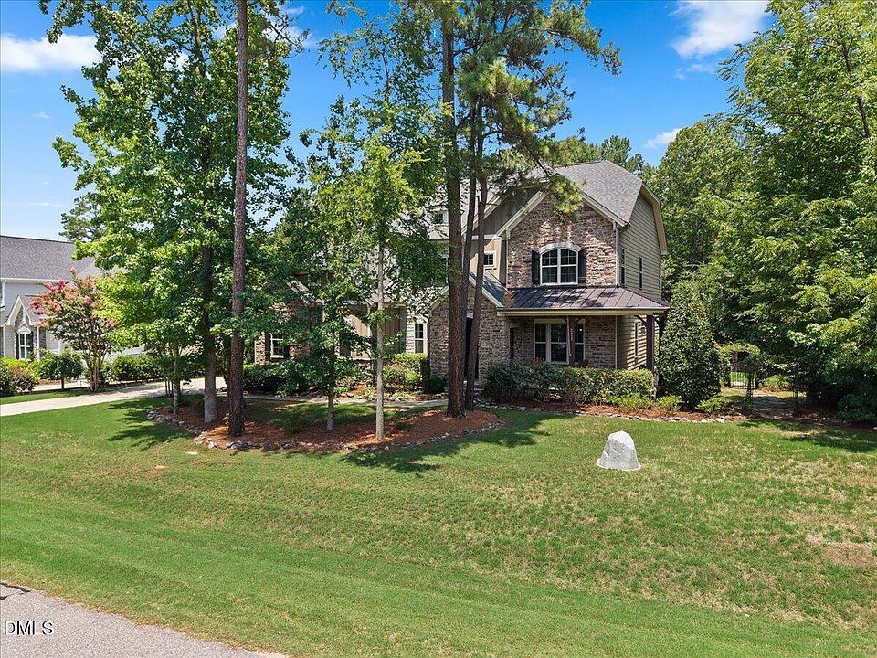 1st image of 2417 Sterling Crest Dr