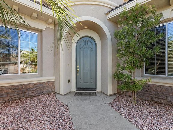 5th image of 1405 Foothills Village Dr