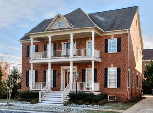 2834 Norborne Pl, Oakton, VA 22124