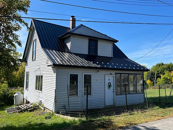 3rd image of 43 Nadeau Street