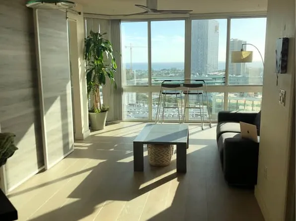 801 S King St, Honolulu, HI