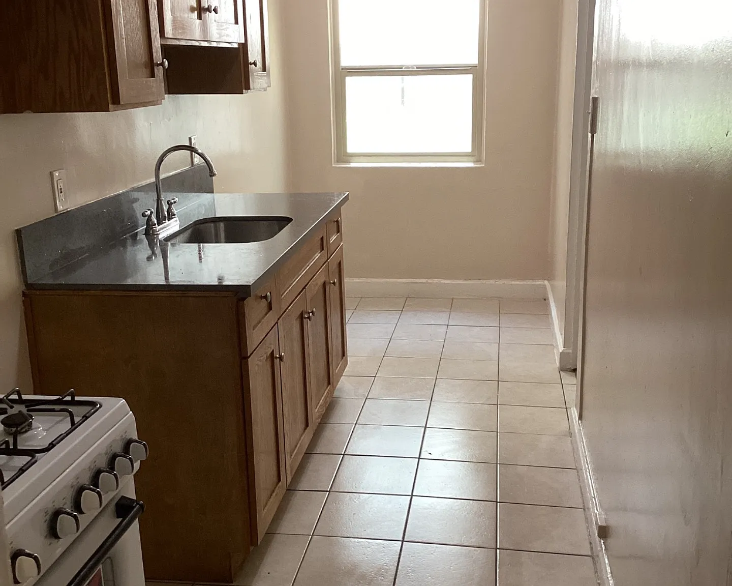1835 Wilcox Ave — Photo 2