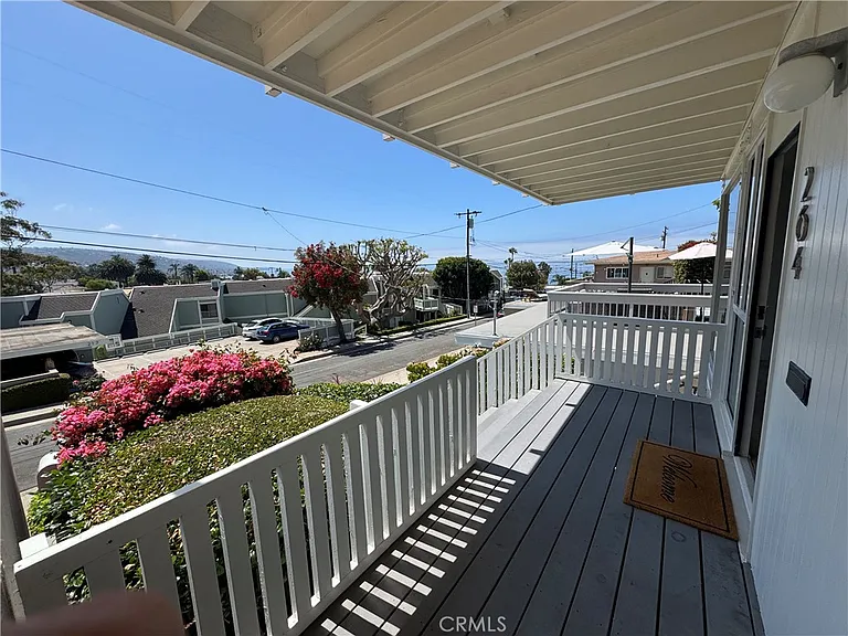 264 Dolphin Way — Photo 3