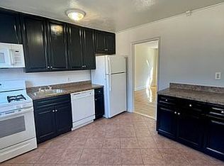 21-19 27th St #2A, Astoria, NY 11105