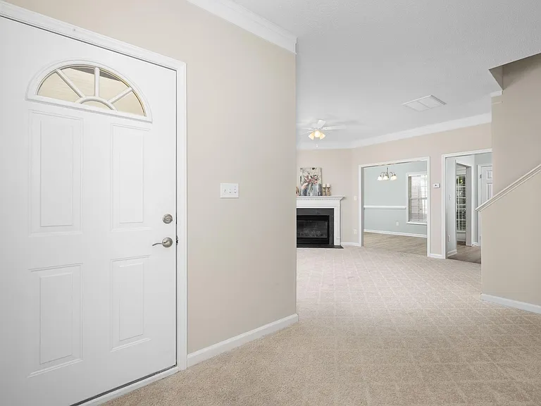 416 Misty Groves Cir — Photo 3