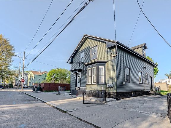 2nd image of 54 Joslin St