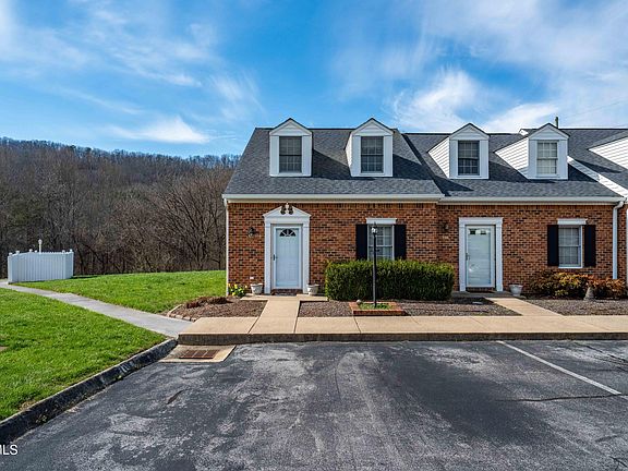 5th image of 508 Hickory Rd