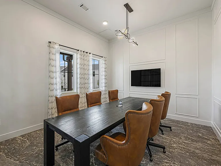 Tessa Barrow Crossing Townhomes — Photo 9