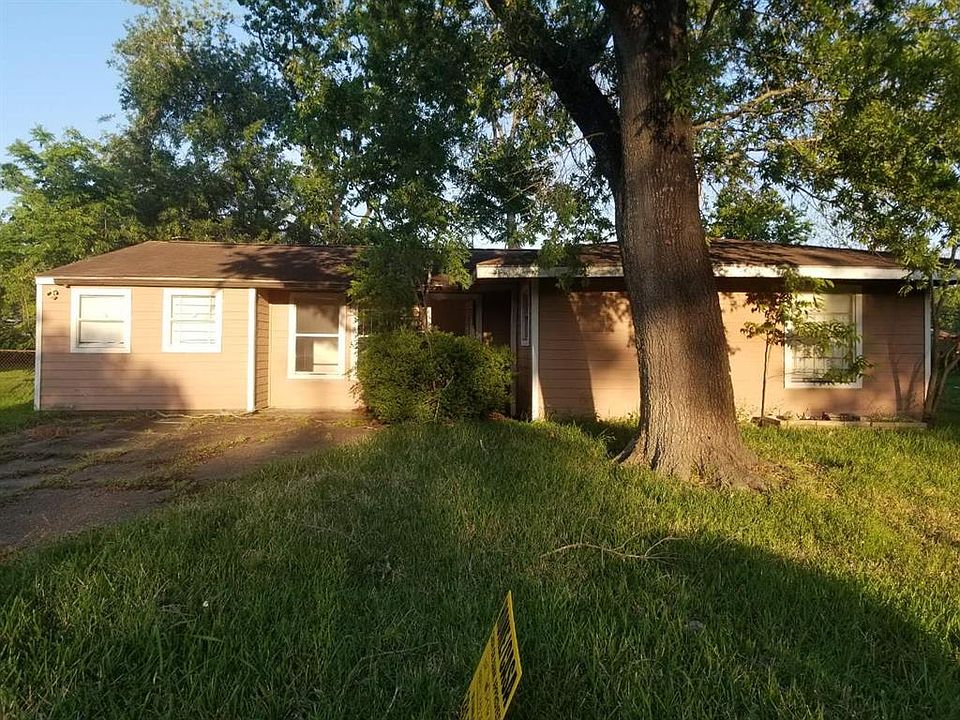 1st image of 8109 Marcy Dr