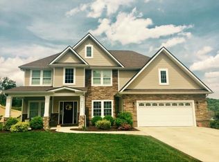 2820 Wallace Ct, Kingsport, TN 37664