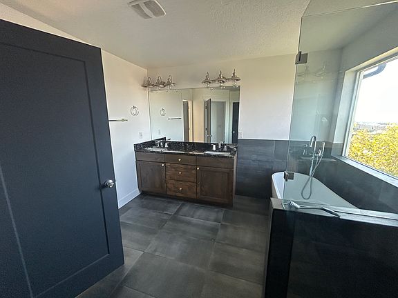 5th image of 4473 N Foxtrail Cir