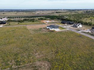 1724 Carter Ln, Gunter, TX 75058