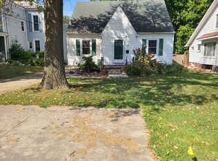 924 Main St, Alton, IL 62002