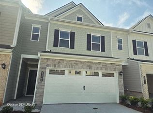 2625 Ravencliff Dr, Austell, GA 30168