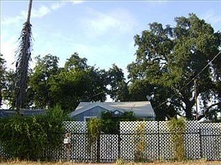 4th image of 2419 Parkdale Dr