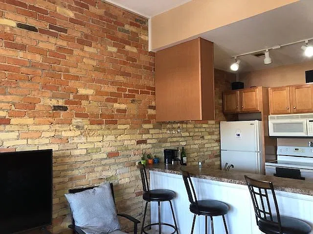 112 Washington Ave — Photo 3