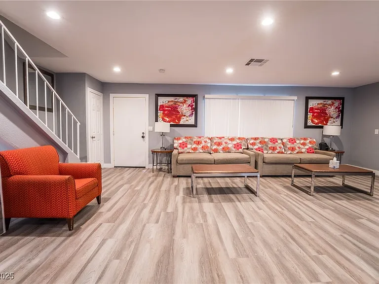 3955 Savoy Ct — Photo 12