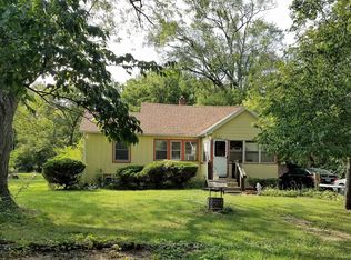 822 Eastern Ave, Glen Ellyn, IL 60137