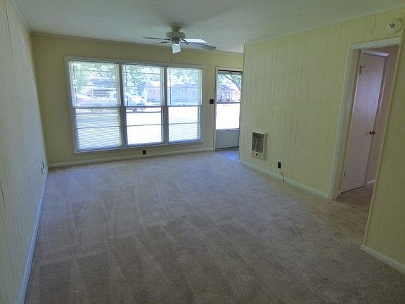 5th image of 2315 Tinnell Ct