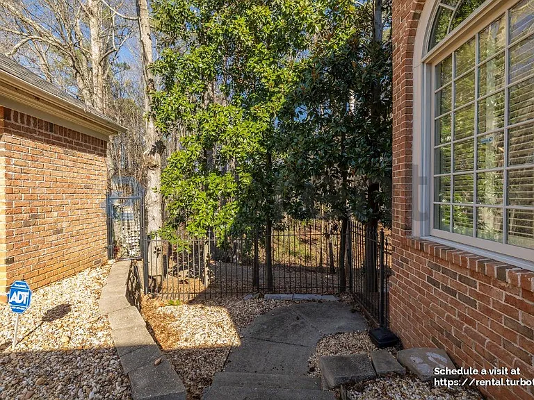 2801 Spreading Oaks Dr NW #STUDIO — Photo 2