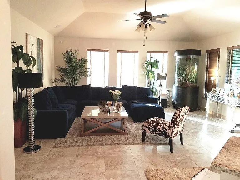 3810 Rose Grove Ln — Photo 12