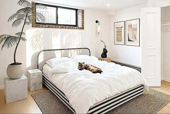 Bedroom, photo 3