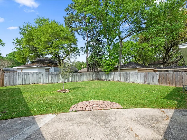 4023 Bayou Grove Dr — Photo 29