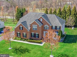 24531 Fishermans Pond Ct, Aldie, VA