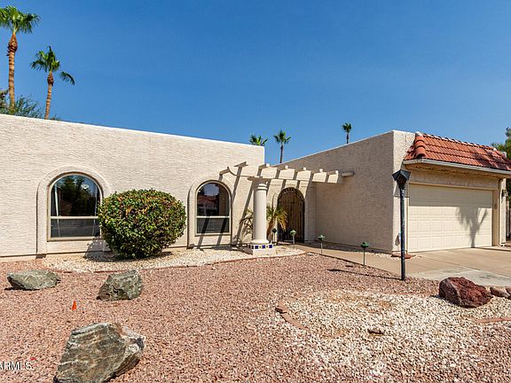 3rd image of 10313 E LOTUS Court