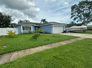 12041 70th St, Largo, FL 33773