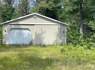 103 Dewberry Ln, Roscommon, MI 48653