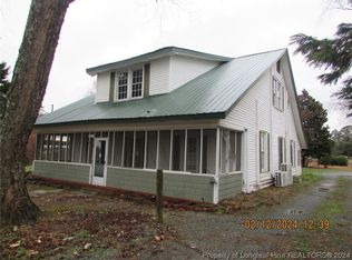 1830 Wash McLamb Rd, Newton Grove, NC 28366