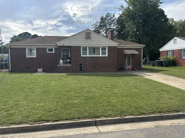 8 Lakewood Dr, Hampton, VA 23666