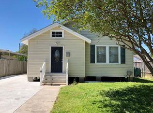 457 Apple St, Norco, LA 70079