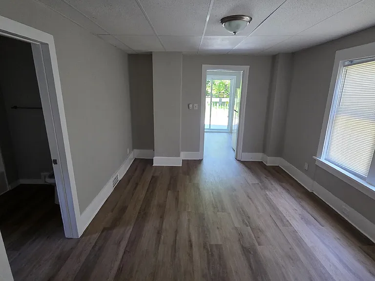 7210 Colgate Ave — Photo 4