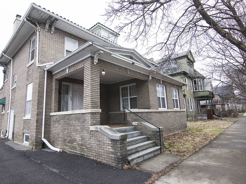 1st image of 131 Hawley St